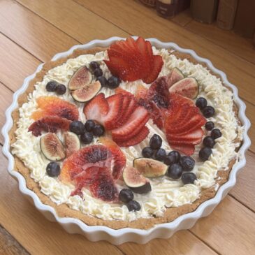 Simple Seasonal Fruit Tart